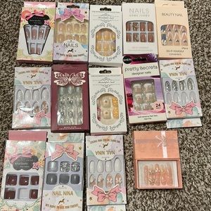 Self-Adhesive Nail Tabs